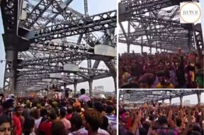 Thousands of people gathered on Howrah Bridge chanting Jai Jai Shri Ram
