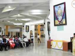 Staff pays floral tribute to Veer Savarkar at Gujarat Assembly complex