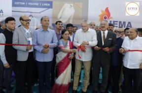 Inauguration of the grand FABEXA-11 exhibition organized by Maskati Cloth Market Mahajan