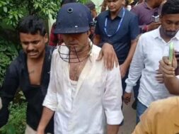 Eggs were thrown at TMC MP Abhishek Banerjee, slogans of thieves were shouted