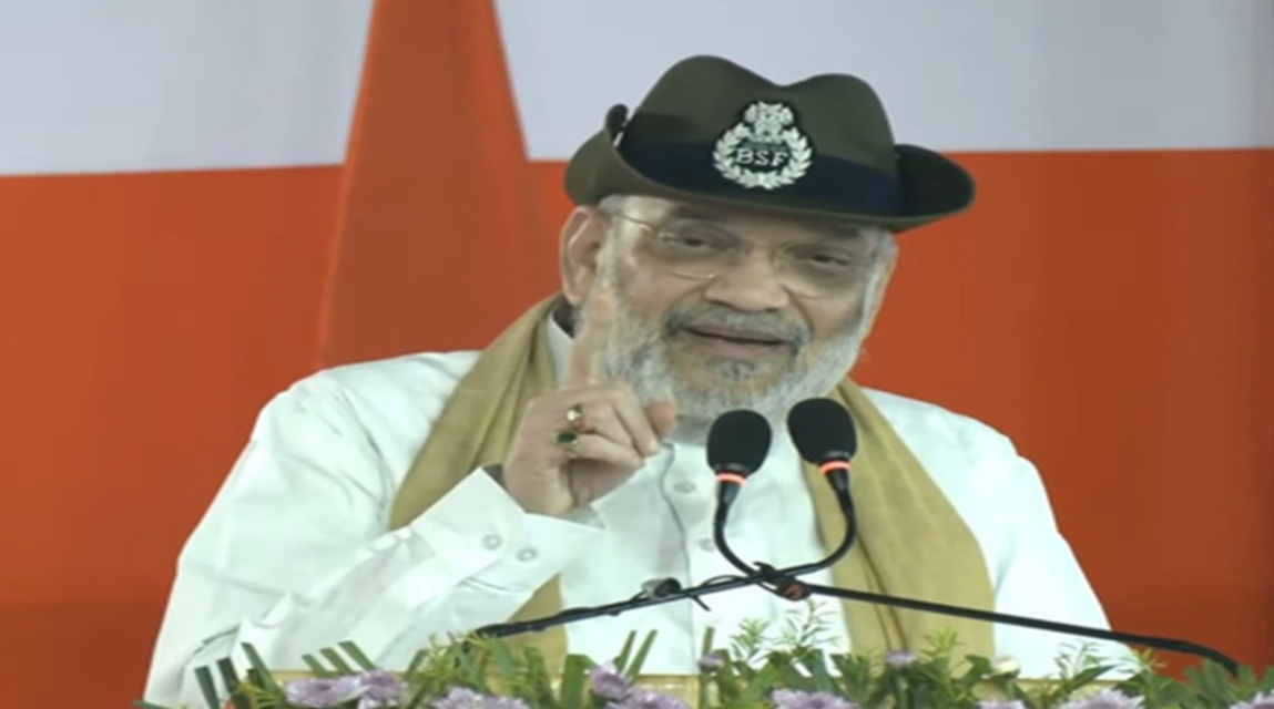 સરહદો પર ડેમોગ્રાફિક ફેરફાર ચલાવી લેવાશે નહીં: ત્રિપુરામાં બાંગ્લાદેશ બોર્ડર પરથી અમિત શાહનો હુંકાર
