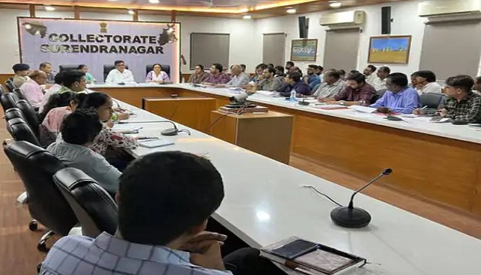 સુરેન્દ્રનગર જિલ્લામાં ચોમાસા દરમિયાન રોગચાળા સામે સતર્ક રહેવા કલેકટરે આપી સુચના