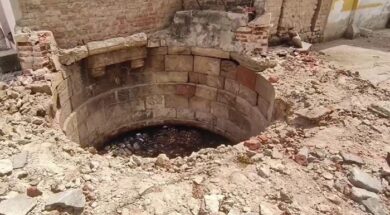 Demolition of the an old well, Wadhawan