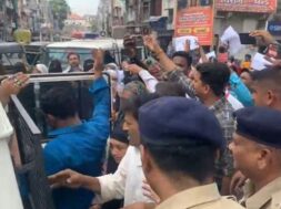 Protest against polluted water, Baroda