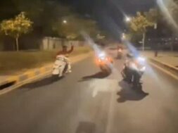 Riverfront, bike stunts