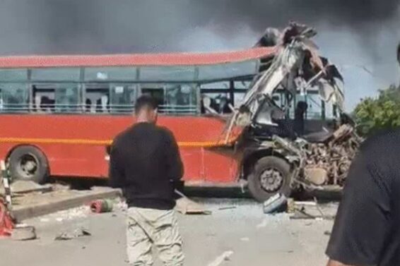 Surat, bus accident
