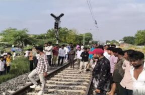 Visanagar, BJP councilors suicide