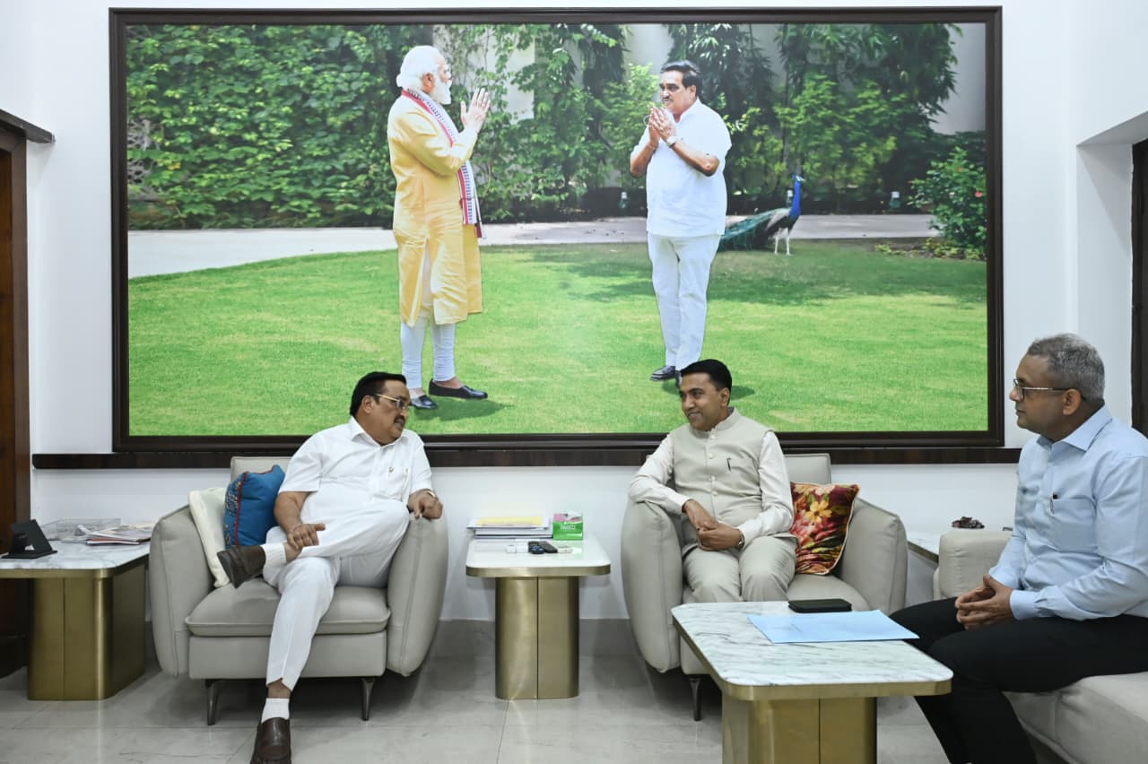 કેન્દ્રીય મંત્રી સી.આર.પાટીલ સાથે ગોવાના CM ડૉ. પ્રમોદ સાવંતની શિષ્ટાચાર મુલાકાત