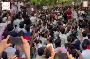 Fiasco of alleged demonstrations by Cockroach Janata Party, handful of students gather