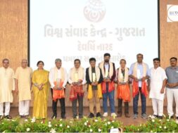 Journalists including REVOI honored with Devarshi Narad Award by Vishwa Samvad Kendra
