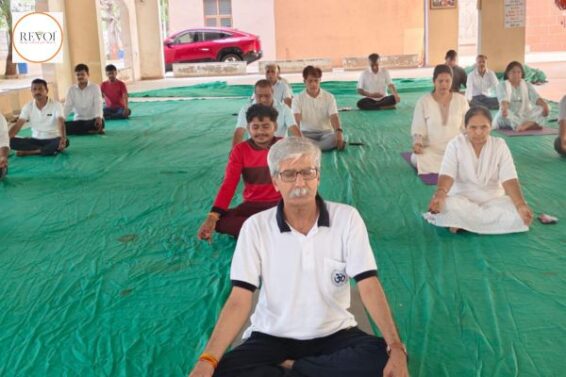 Samarpan Arts and Commerce College and Vivekananda Kendra Gandhinagar celebrated World Yoga Day