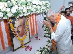 Shri Jagdishbhai Vishwakarma paid floral tributes to Dr. Shyamaprasad Mukherjee