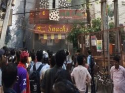 delhi fire