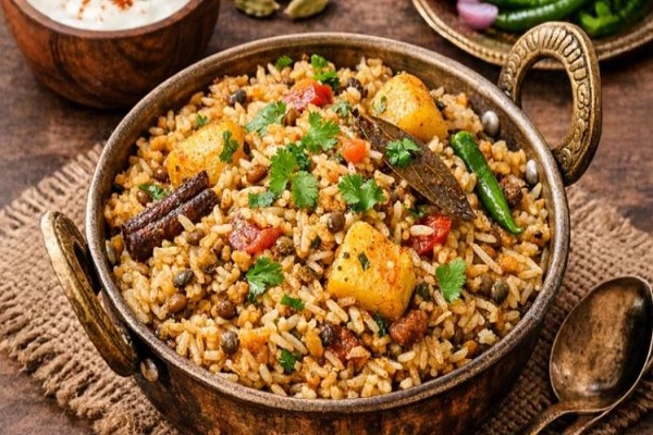 ઘરે બનાવો હિમાચલ પ્રદેશની પ્રખ્યાત વાનગી તુડકિયા ભાત, જાણો રેસીપી