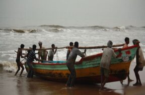 very heavy rainfall