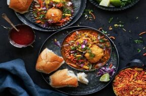 Bhajiya Usal recipe