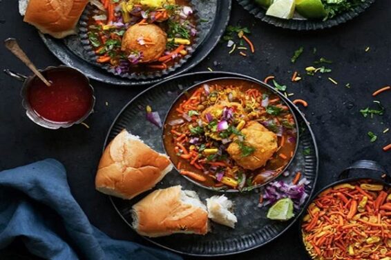 Bhajiya Usal recipe