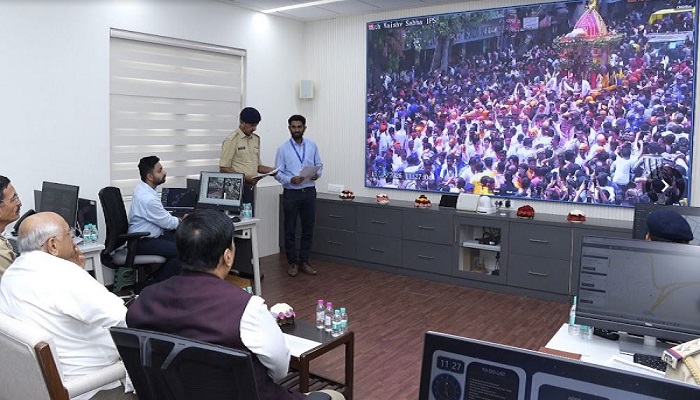 મુખ્યમંત્રીએ CM ડેશબોર્ડ પરથી અમદાવાદની રથયાત્રાનું રિયલ ટાઈમ મોનિટરિંગ નિહાળ્યું