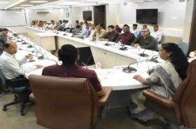 MP ganiben thakor, disha meeting