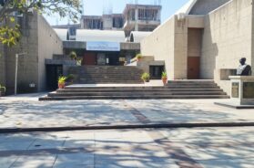 Mahatma gandhi labor institute