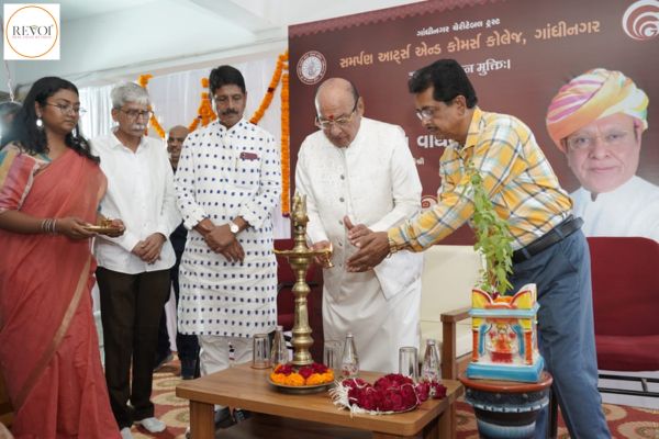 સમર્પણ આર્ટસ એન્ડ કોમર્સ કોલેજ દ્વારા શંકરસિંહ વાઘેલાનો 87મો જન્મદિવસ ઉજવાયો સમર્પણ આર્ટસ એન્ડ કોમર્સ કોલેજ દ્વારા શંકરસિંહ વાઘેલાનો 87મો જન્મદિવસ ઉજવાયો