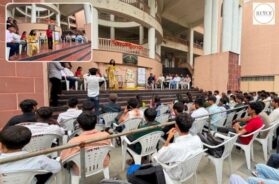 Guruvandana was performed on the occasion of Guru Purnima at Samarpan Arts and Commerce College.