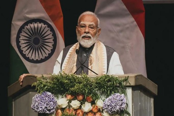 કારગિલ વિજય દિવસ પર વડાપ્રધાન મોદી અને રાહુલ ગાંધીએ શ્રદ્ધાંજલિ અર્પણ કરી