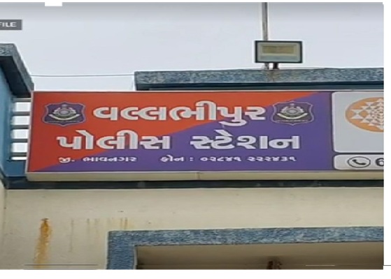 વલ્લભીપુરમાં સ્માર્ટ મીટર લગાવતા PGVCLના કર્મચારીઓ પર  હુમલો