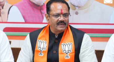 Why does Rahul Gandhi have different criteria for Delhi and Jharkhand? Jitubhai Vaghani